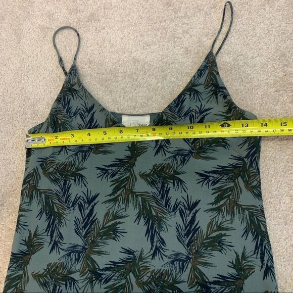 𝅺ARITZIA Wilfred free green leaf tropical spaghetti strap Vivienne dress Sz Xs - Picture 10 of 11